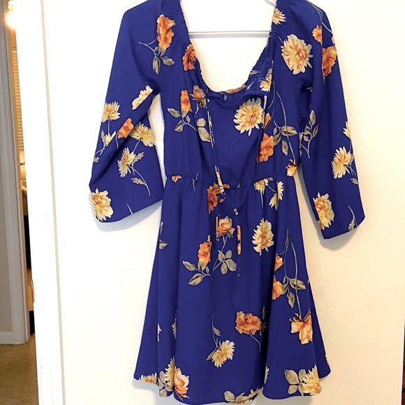 A6 - 321 Strapless Blue Floral Dress Size Small (no tag) - Picture 3 of 13